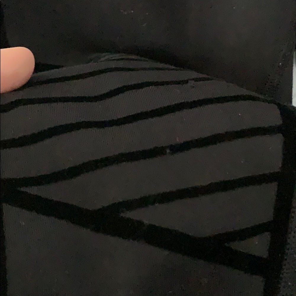 ALO Flocked High-waist Motto Legging Black XS - Picture 9 of 9